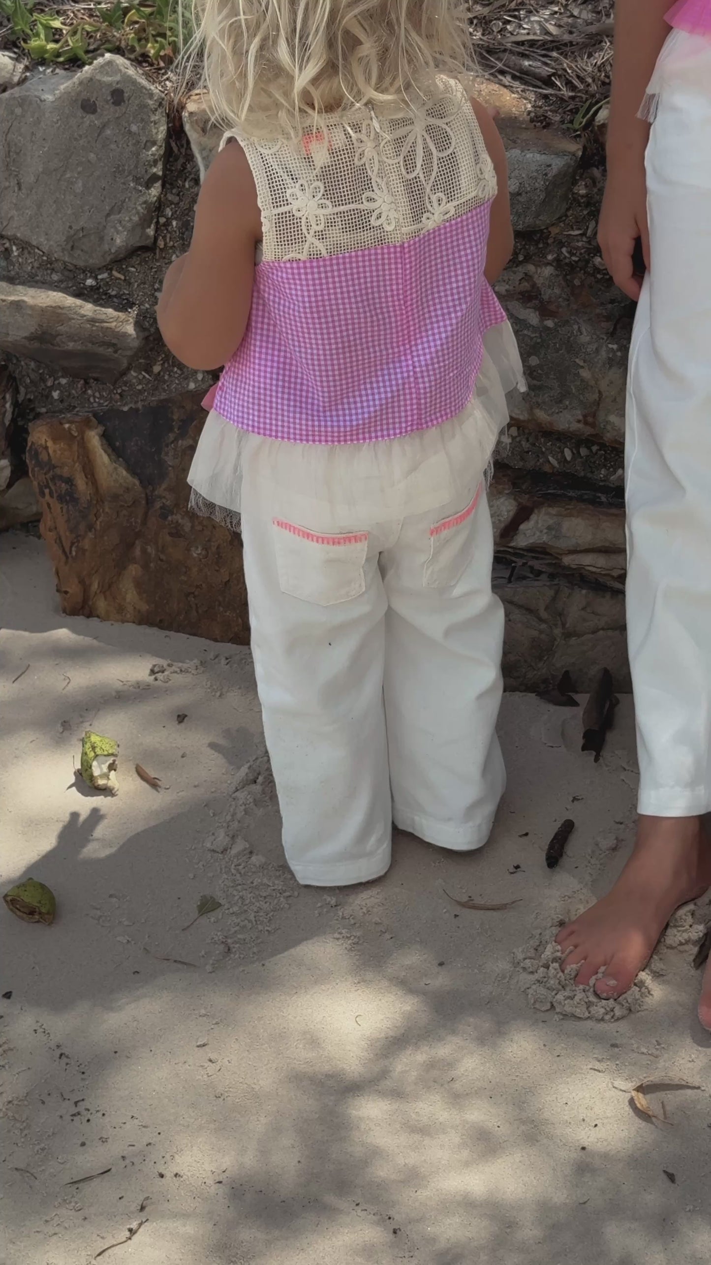 
                  
                    Load and play video in Gallery viewer, Peach Pop Top
                  
                